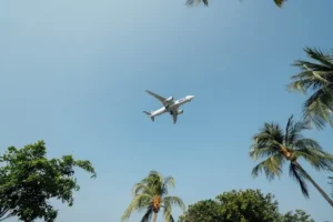 united airlines flight ua770 emergency diversion status